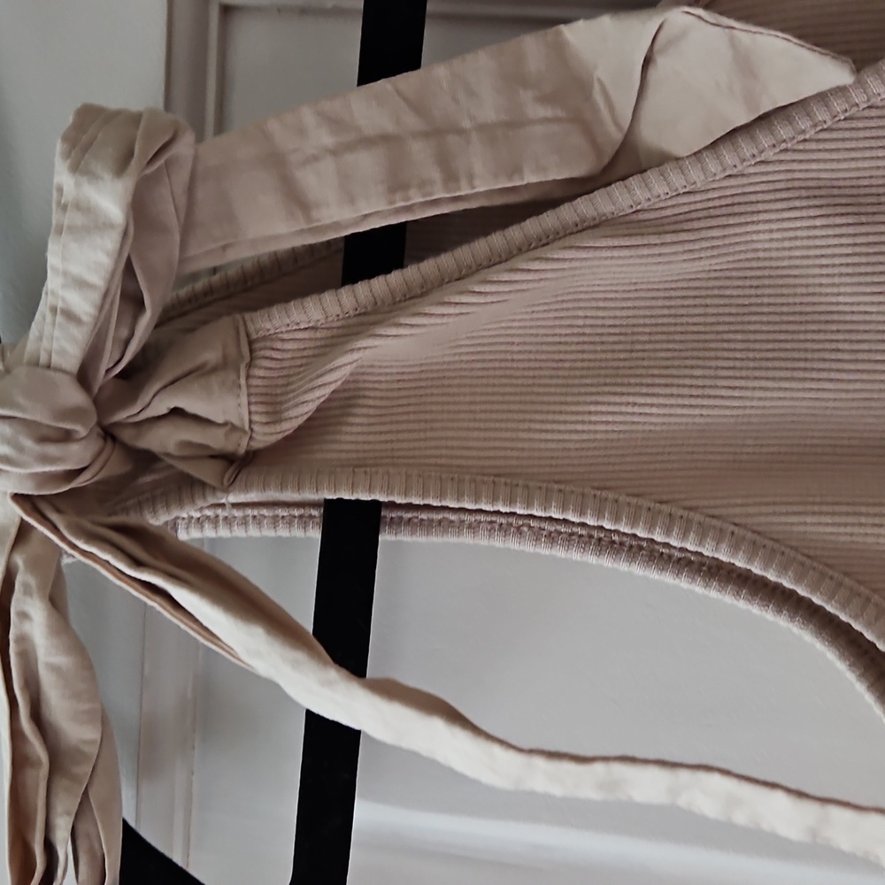 Maeve Cream Tie-Shoulder Tank Top - Picture 3 of 4